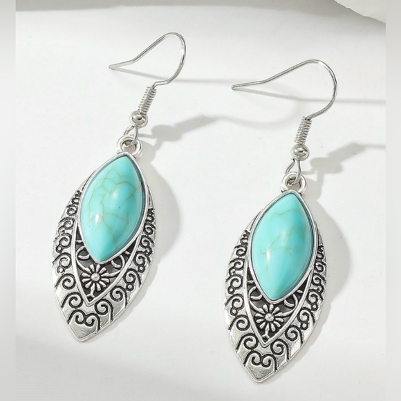 Jewelry - Boho Style Earrings
